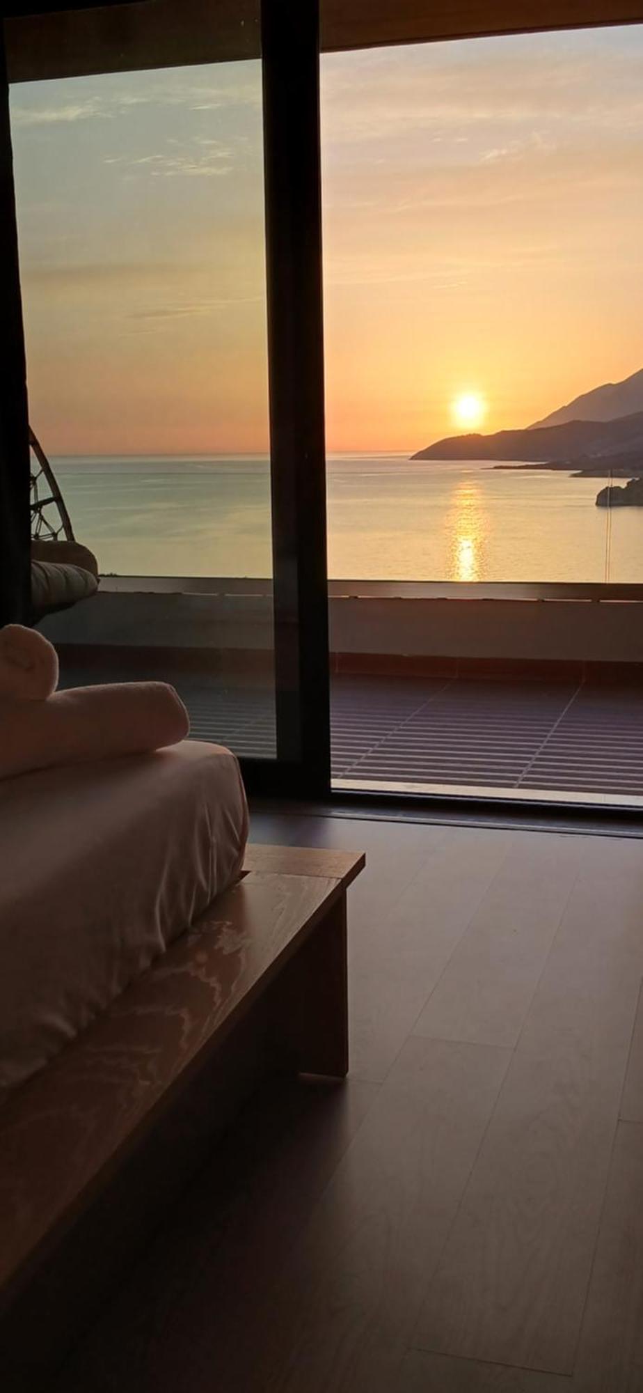 Anassa Suites Himare Exterior photo