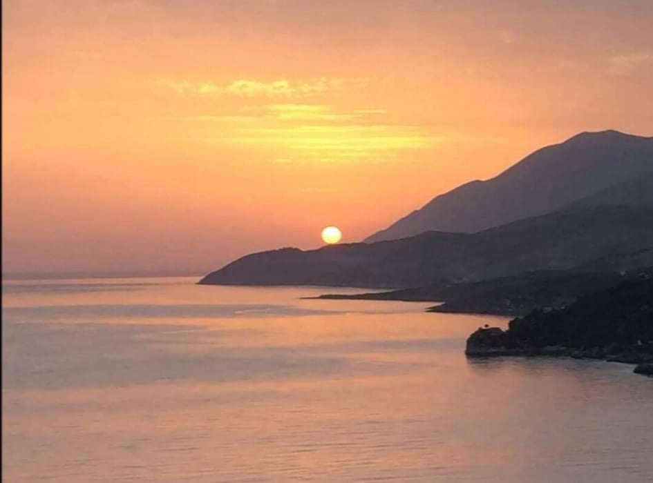 Anassa Suites Himare Exterior photo