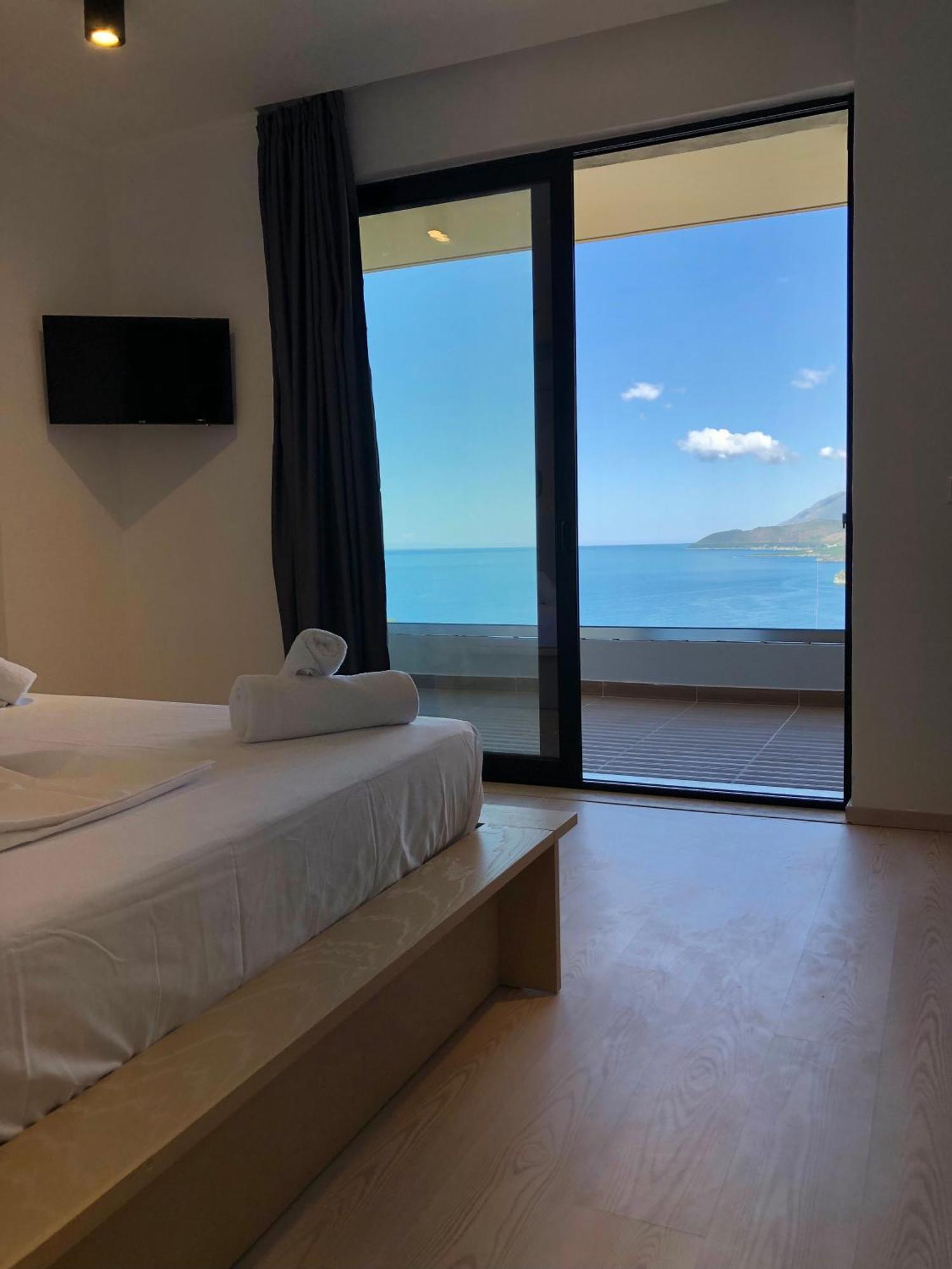 Anassa Suites Himare Exterior photo